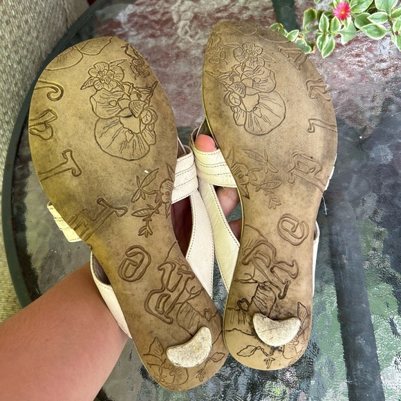 Replay | vintage white leather flower mules / flip flop sandals | size 6.5 - Picture 7 of 7